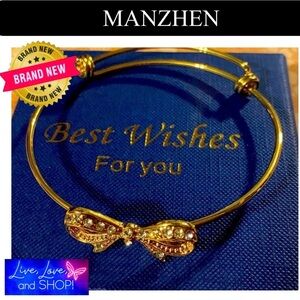 MANZHEN Gold Expandable Bowknot Cuff Bangle Bracelet with Rhinestones, NIB